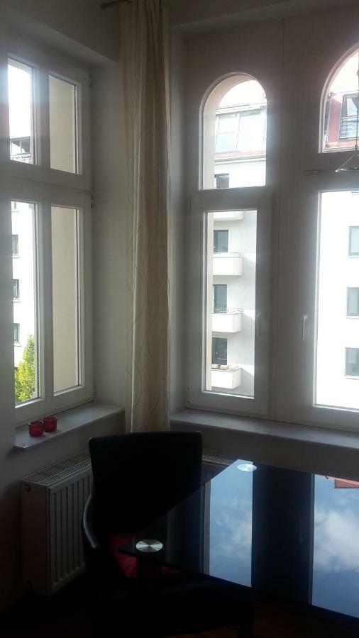 Lichtdurchflutetes Apartment Prenzlauerberg Berlim Exterior foto